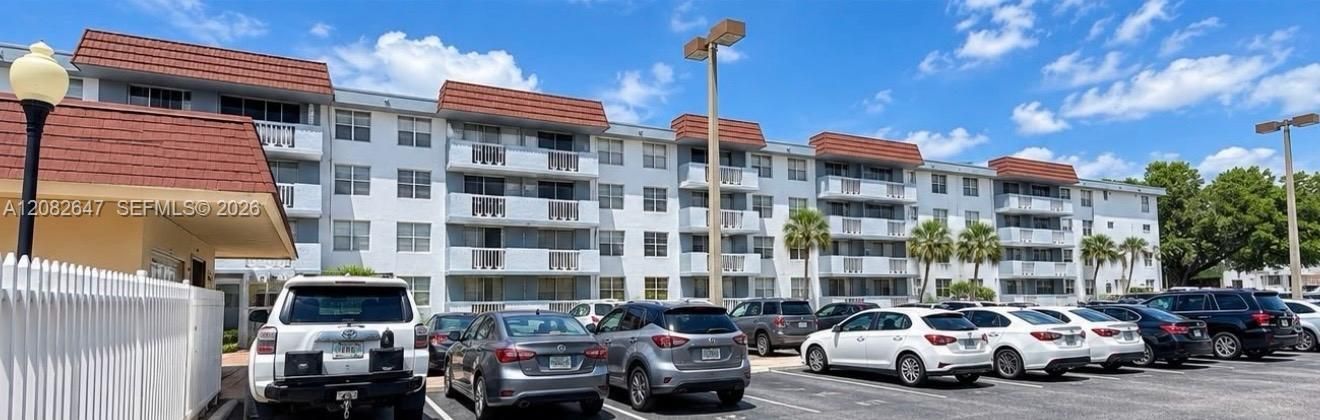 На продажу: $175,000 (1 спален, 1 ванн, 714 Квадратных фут)