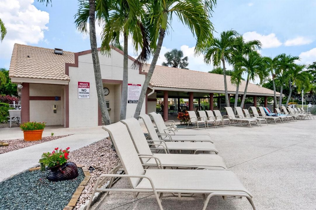 033-008-Patio-4000x2664
