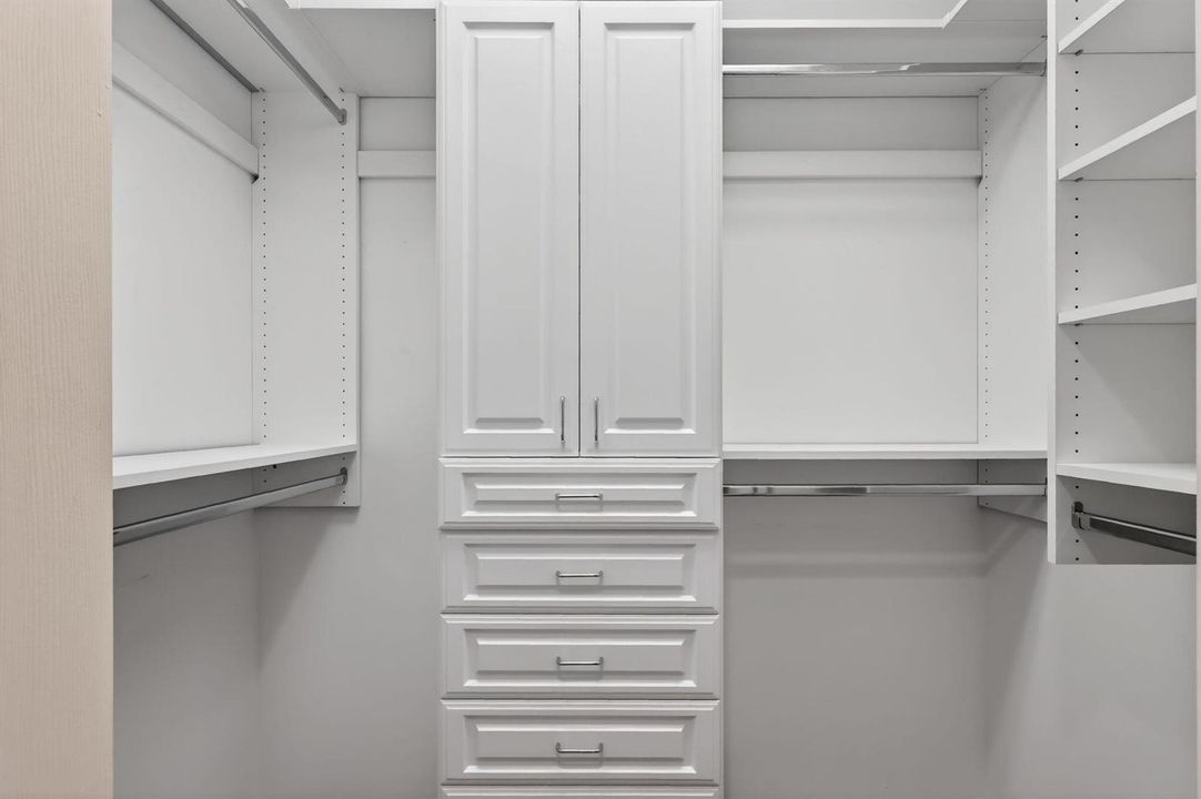 Walk In Closet