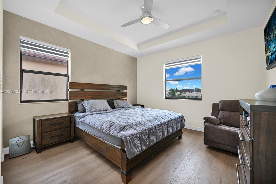 For Sale: $485,000 (4 beds, 3 baths, 1768 Square Feet)