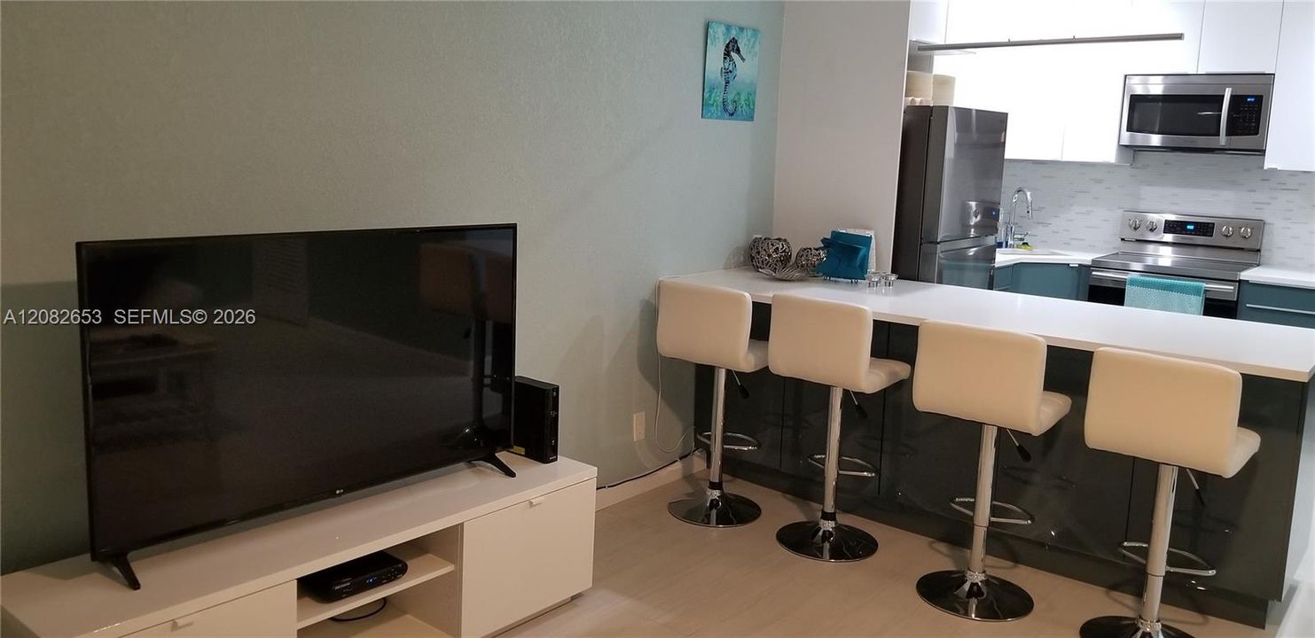 В аренду: $3,200 (2 спален, 2 ванн, 803 Квадратных фут)