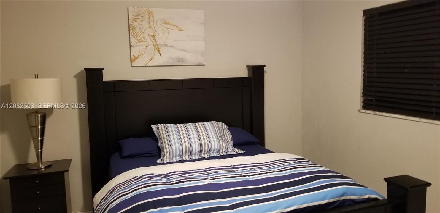 В аренду: $3,200 (2 спален, 2 ванн, 803 Квадратных фут)