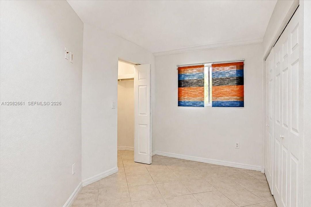 En Venta: $300,000 (2 camas, 1 baños, 814 Pies cuadrados)