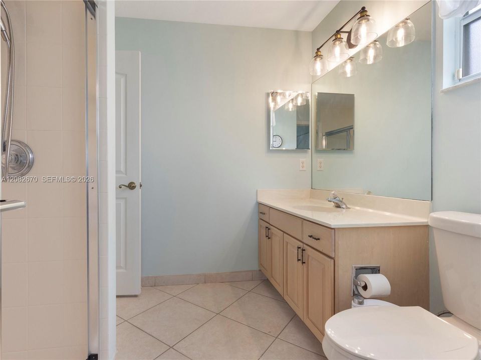 For Sale: $625,000 (3 beds, 2 baths, 2393 Square Feet)