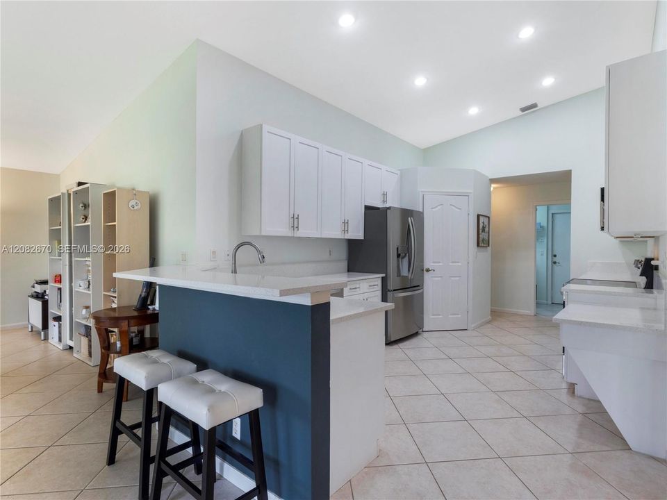 For Sale: $625,000 (3 beds, 2 baths, 2393 Square Feet)