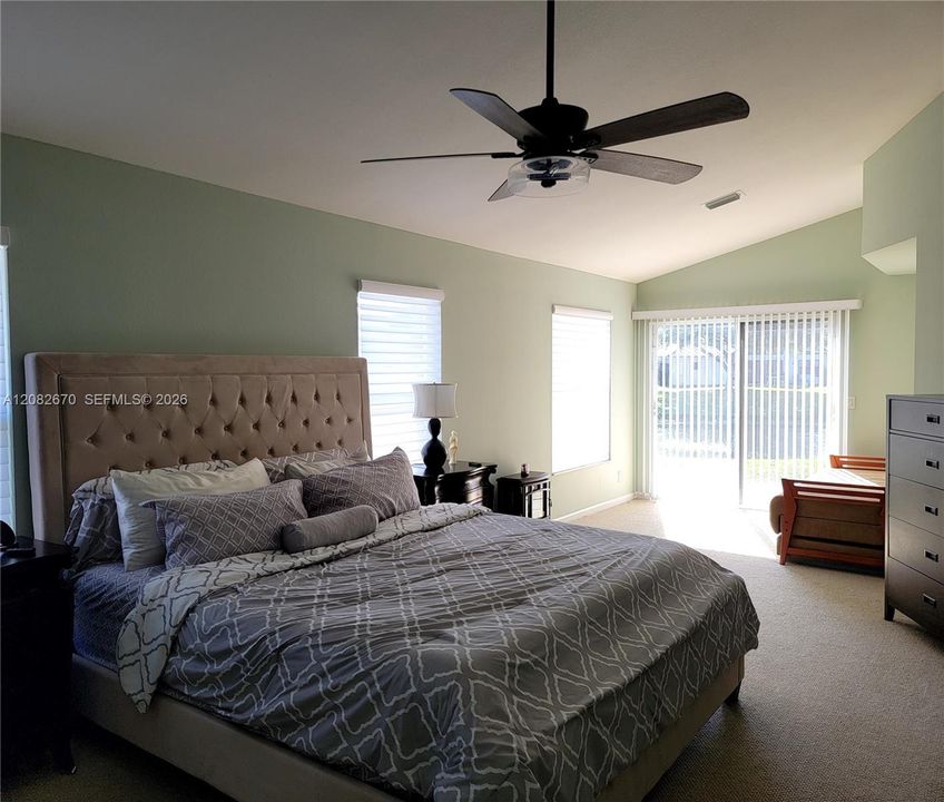 For Sale: $625,000 (3 beds, 2 baths, 2393 Square Feet)