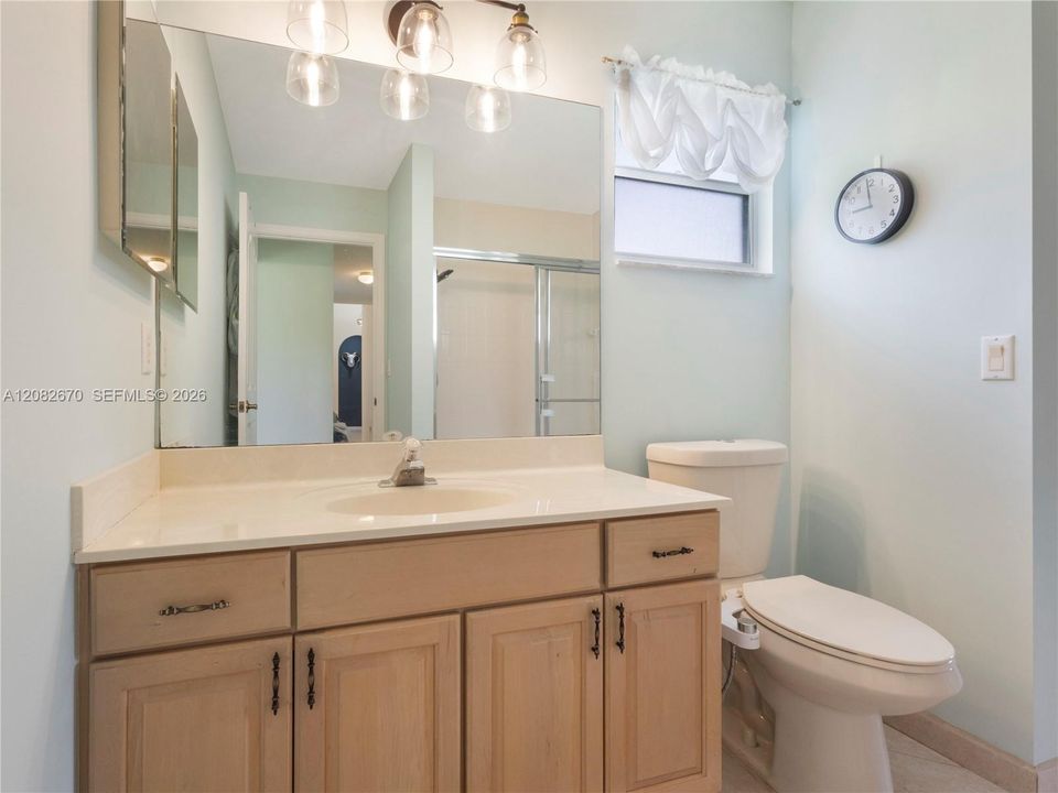 For Sale: $625,000 (3 beds, 2 baths, 2393 Square Feet)