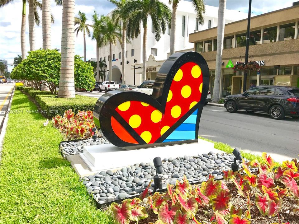 На продажу: $805,000 (2 спален, 2 ванн, 1380 Квадратных фут)