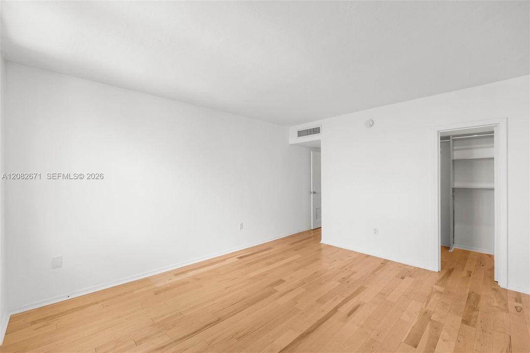 На продажу: $805,000 (2 спален, 2 ванн, 1380 Квадратных фут)
