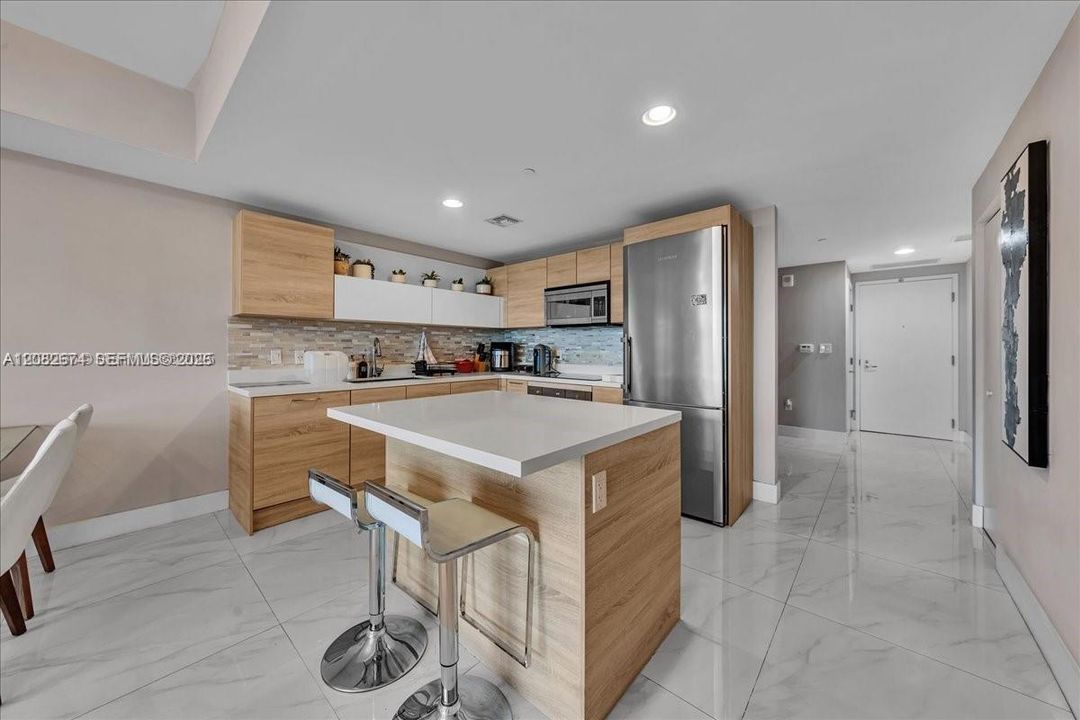 En Renta: $4,200 (2 camas, 2 baños, 1122 Pies cuadrados)