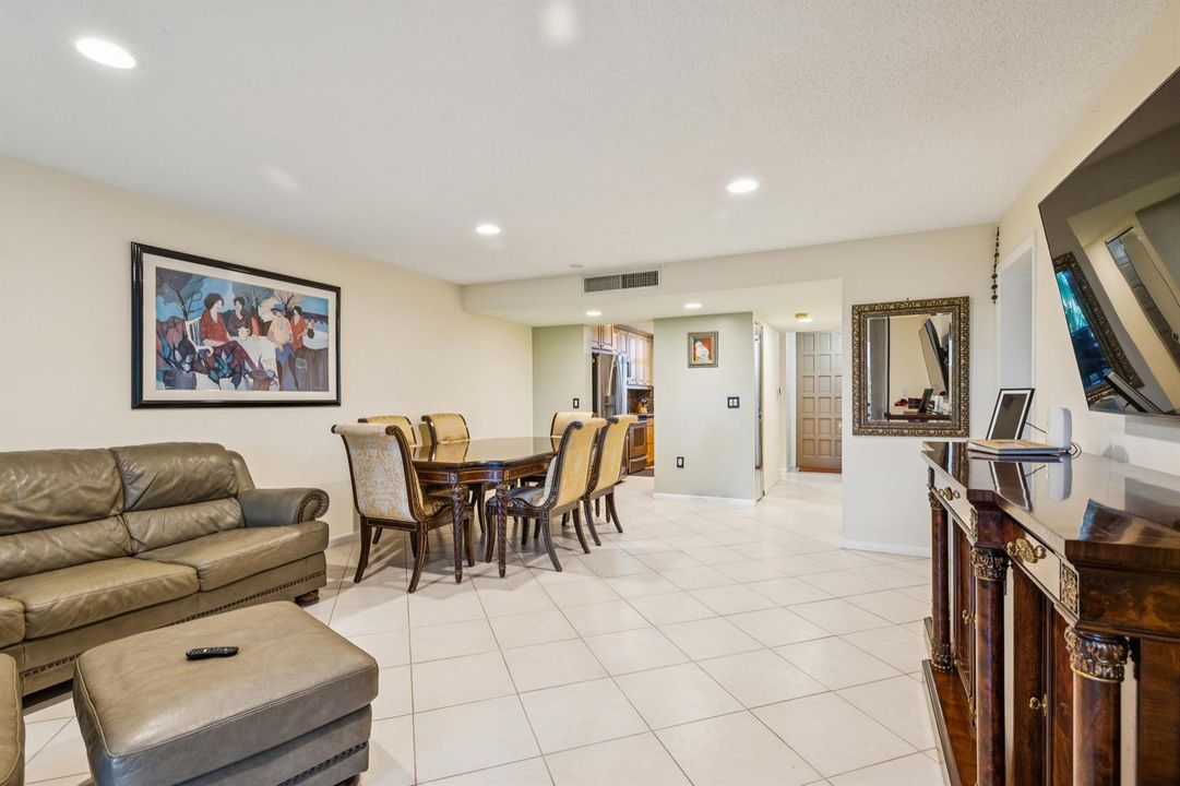 4788_Esedra_Court_016Ave