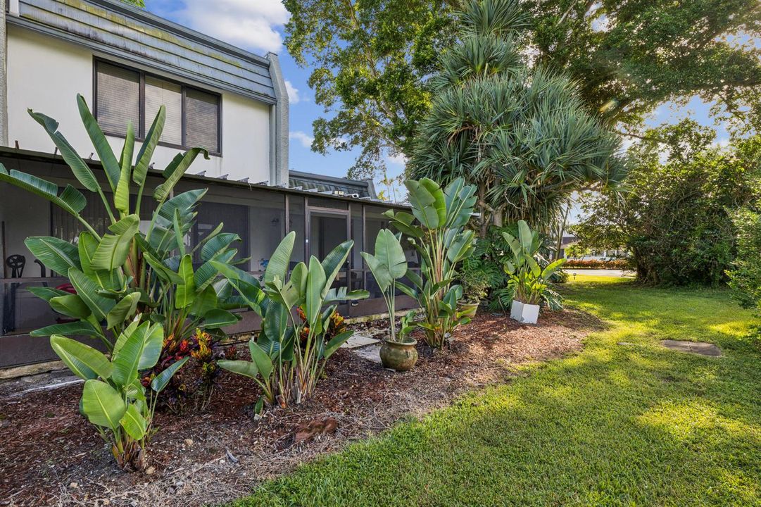 4788_Esedra_Court_034Ave