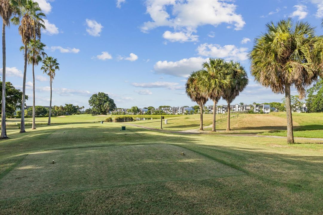 4788_Esedra_Court_036Ave
