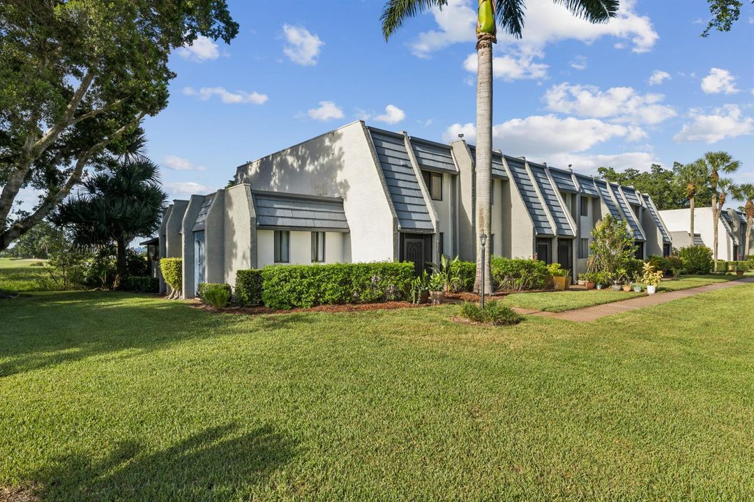 4788_Esedra_Court_031Ave