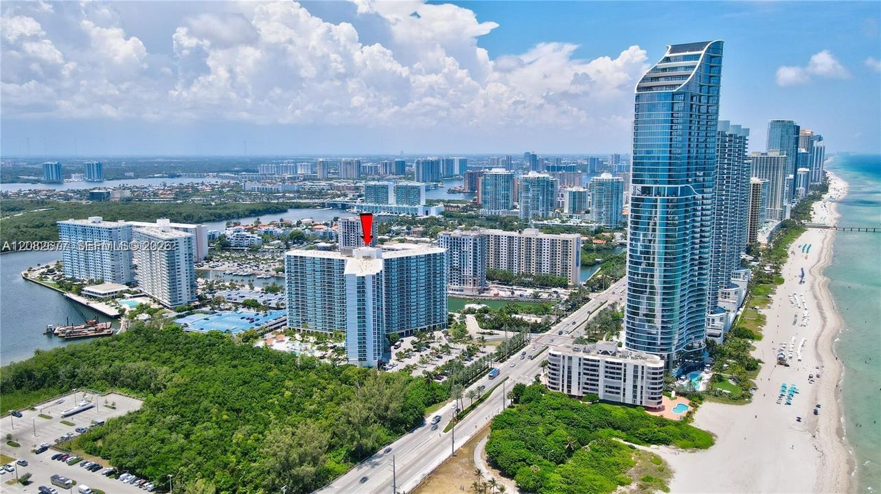 For Rent: $4,500 (2 beds, 2 baths, 1331 Square Feet)