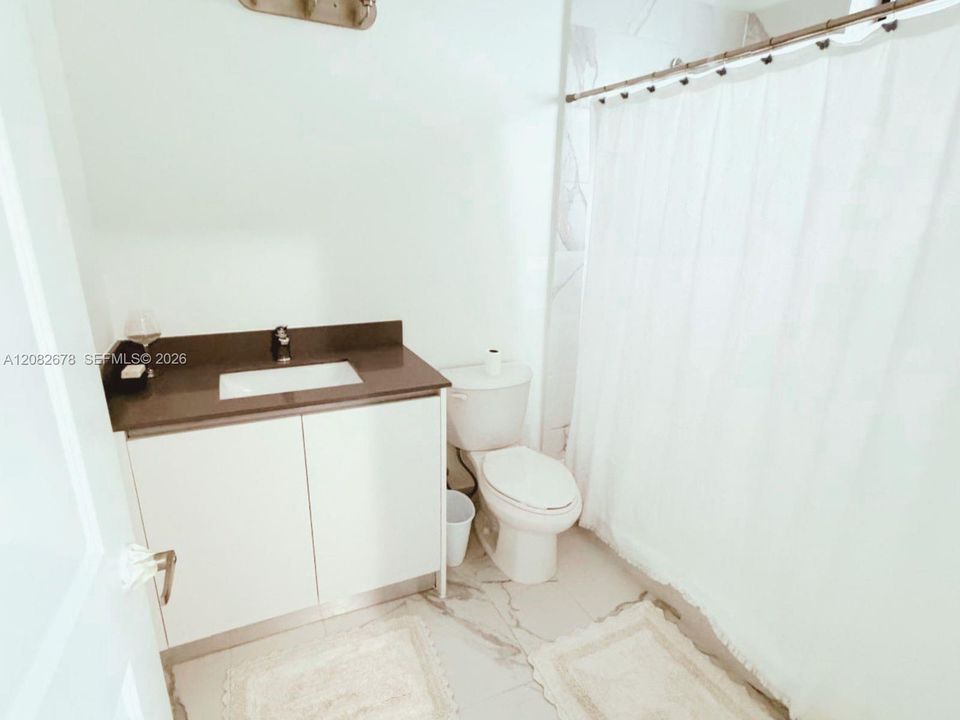 En Renta: $2,900 (3 camas, 2 baños, 1558 Pies cuadrados)