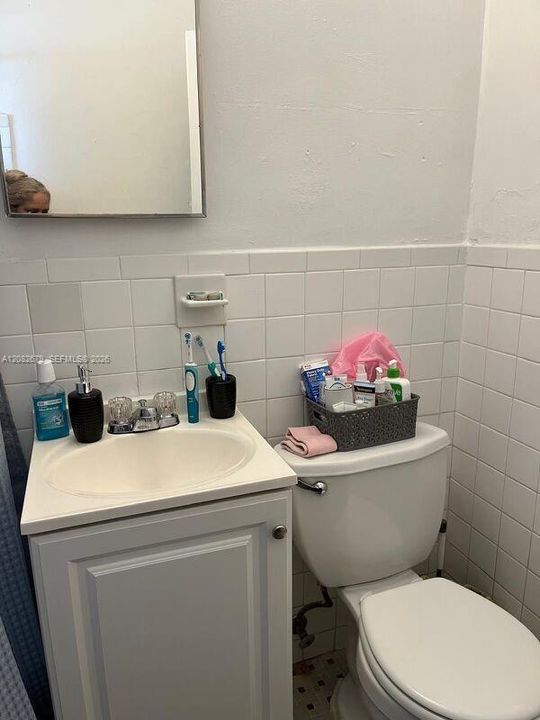 En Renta: $1,500 (0 camas, 1 baños, 1586 Pies cuadrados)