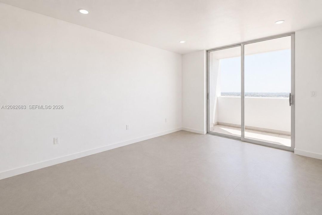 For Sale: $194,900 (2 beds, 2 baths, 1303 Square Feet)