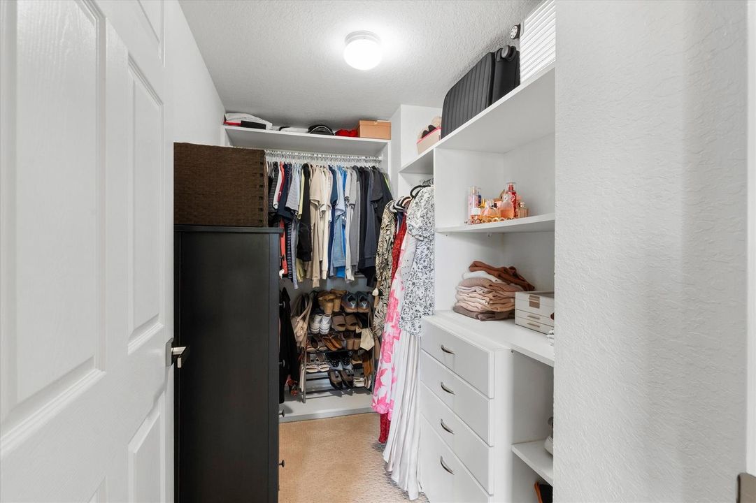 Master Walk In Closet