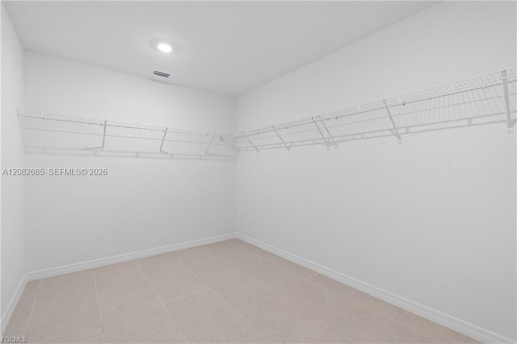 En Renta: $2,300 (4 camas, 2 baños, 0 Pies cuadrados)