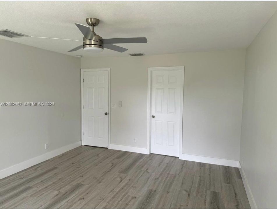 For Rent: $2,600 (3 beds, 2 baths, 1699 Square Feet)
