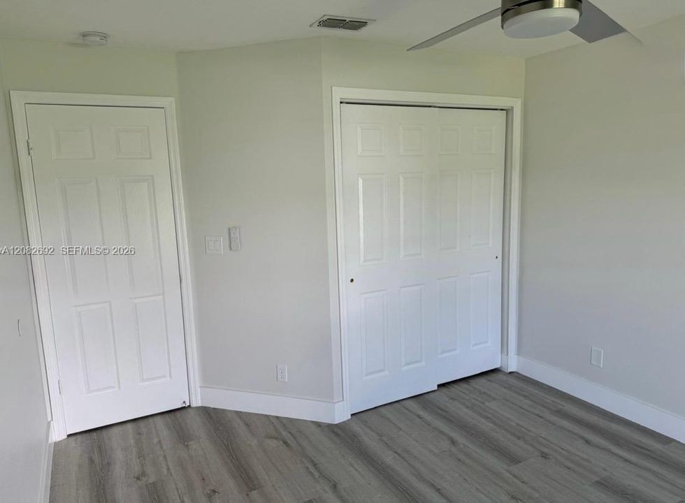 For Rent: $2,600 (3 beds, 2 baths, 1699 Square Feet)