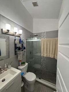 Upstairs bathroom