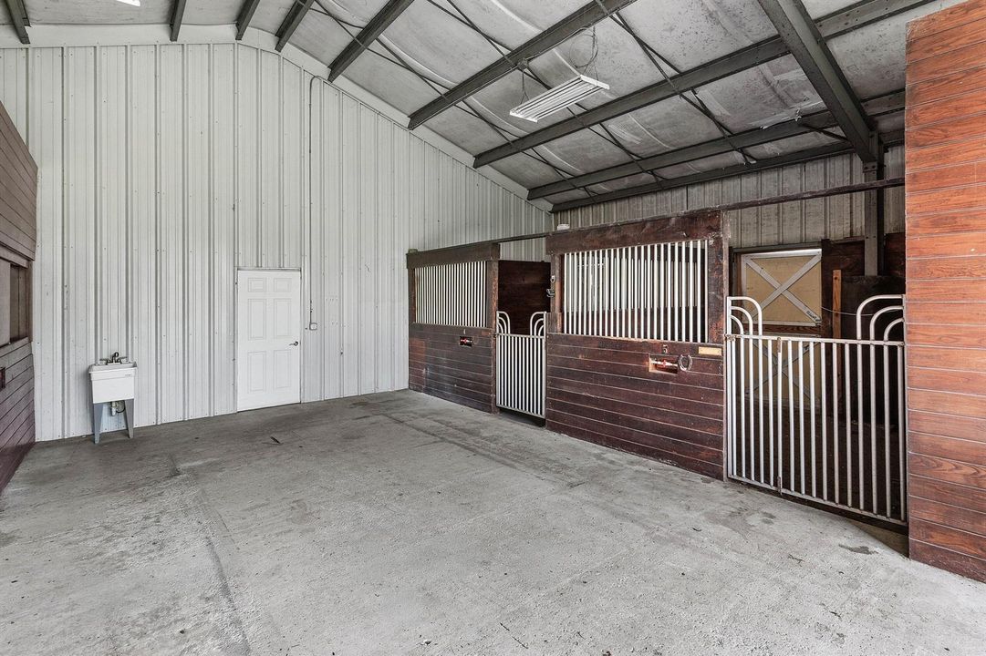 Stable