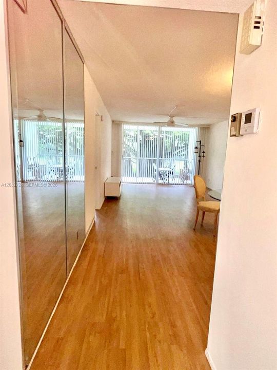 En Renta: $1,650 (1 camas, 1 baños, 900 Pies cuadrados)