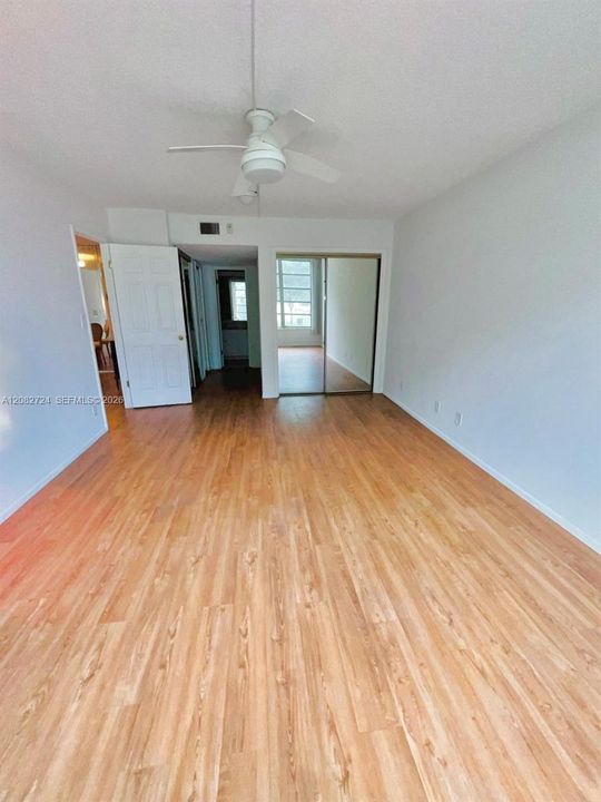 En Renta: $1,650 (1 camas, 1 baños, 900 Pies cuadrados)