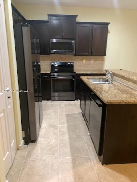 En Renta: $3,000 (3 camas, 2 baños, 1784 Pies cuadrados)