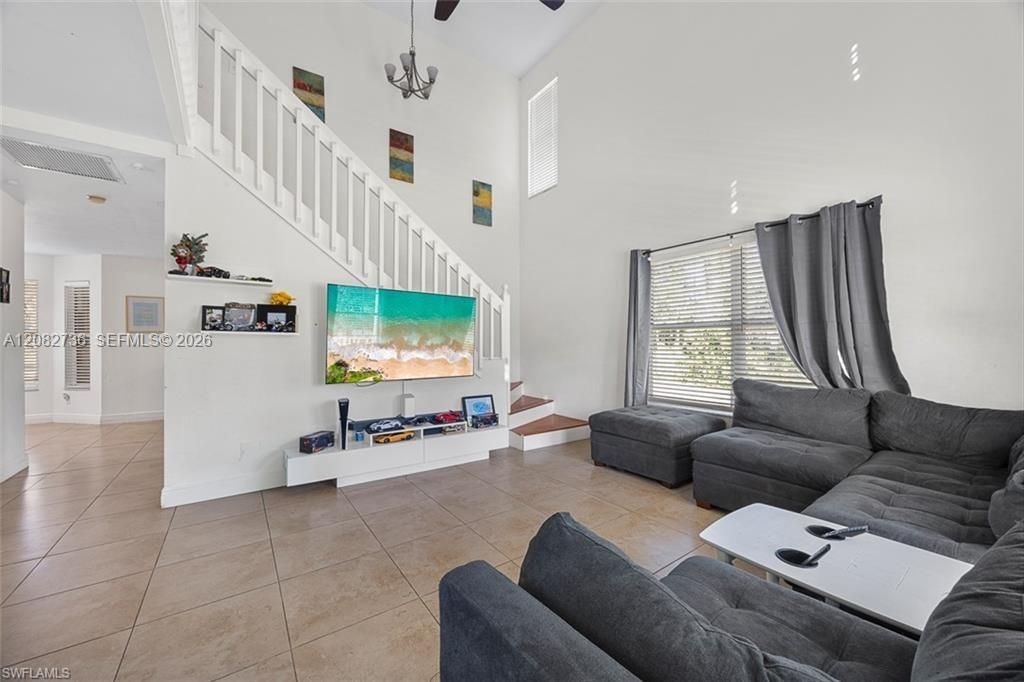En Venta: $499,000 (3 camas, 2 baños, 0 Pies cuadrados)
