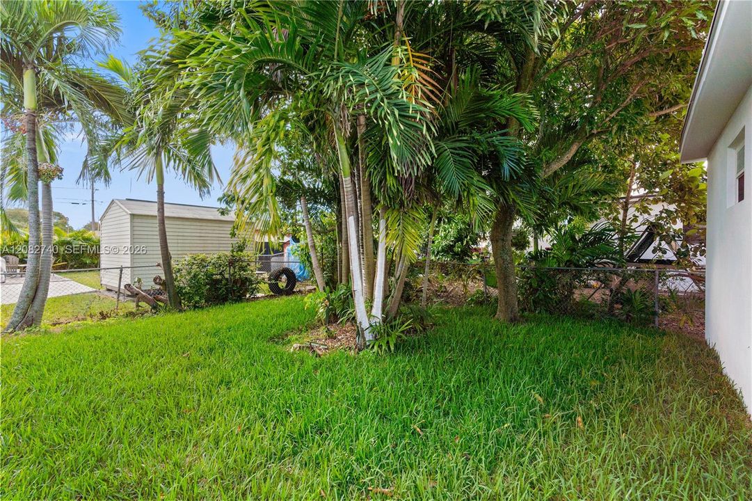 En Venta: $760,000 (5 camas, 3 baños, 2292 Pies cuadrados)
