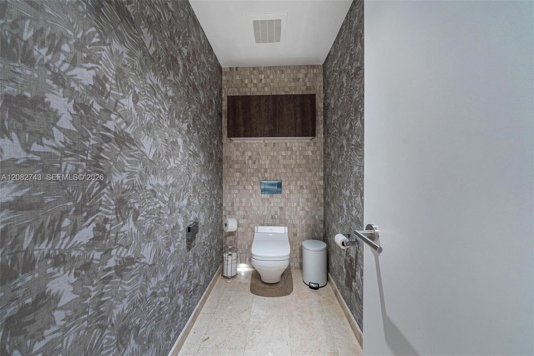 В аренду: $18,000 (4 спален, 4 ванн, 2997 Квадратных фут)