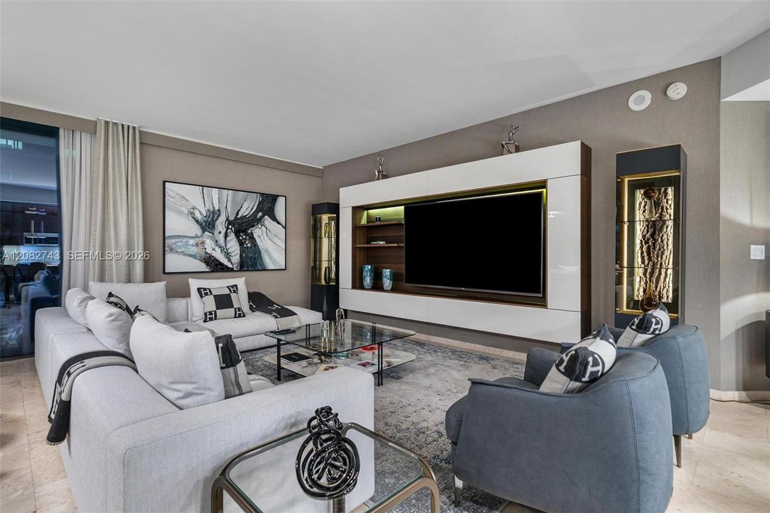 В аренду: $18,000 (4 спален, 4 ванн, 2997 Квадратных фут)