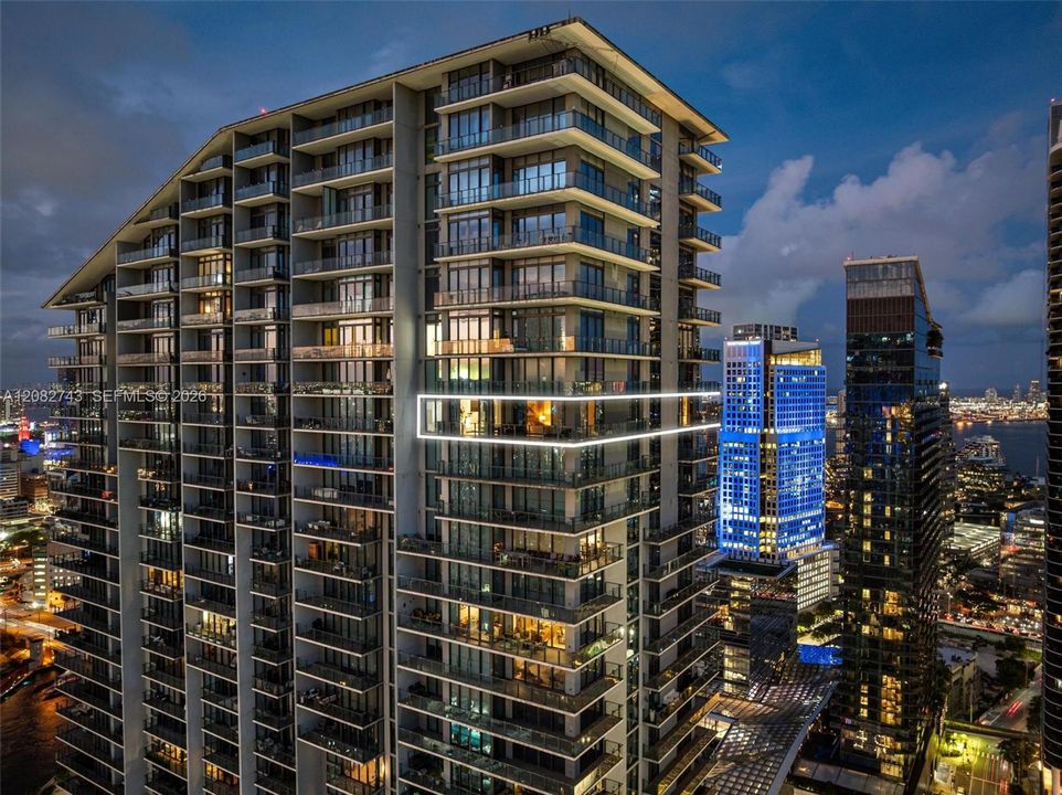 В аренду: $18,000 (4 спален, 4 ванн, 2997 Квадратных фут)