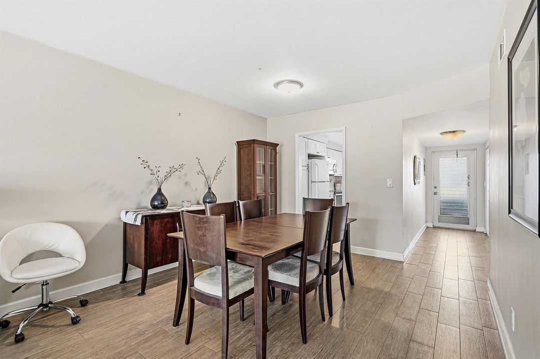 005-2440Southwest22ndAvenue-703-DelrayBe