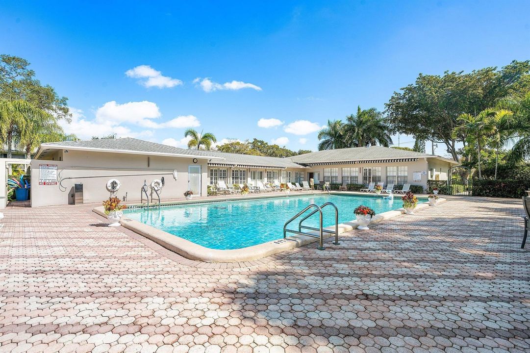 035-2440Southwest22ndAvenue-703-DelrayBe