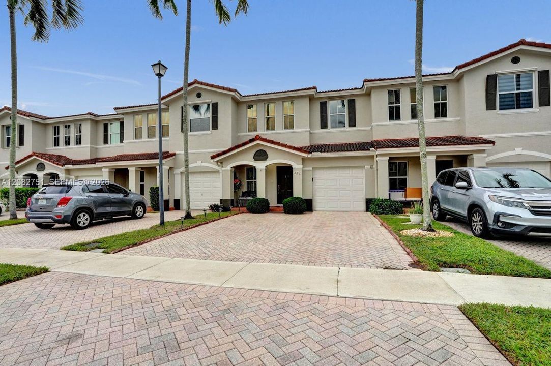 For Sale: $505,000 (3 beds, 2 baths, 1480 Square Feet)