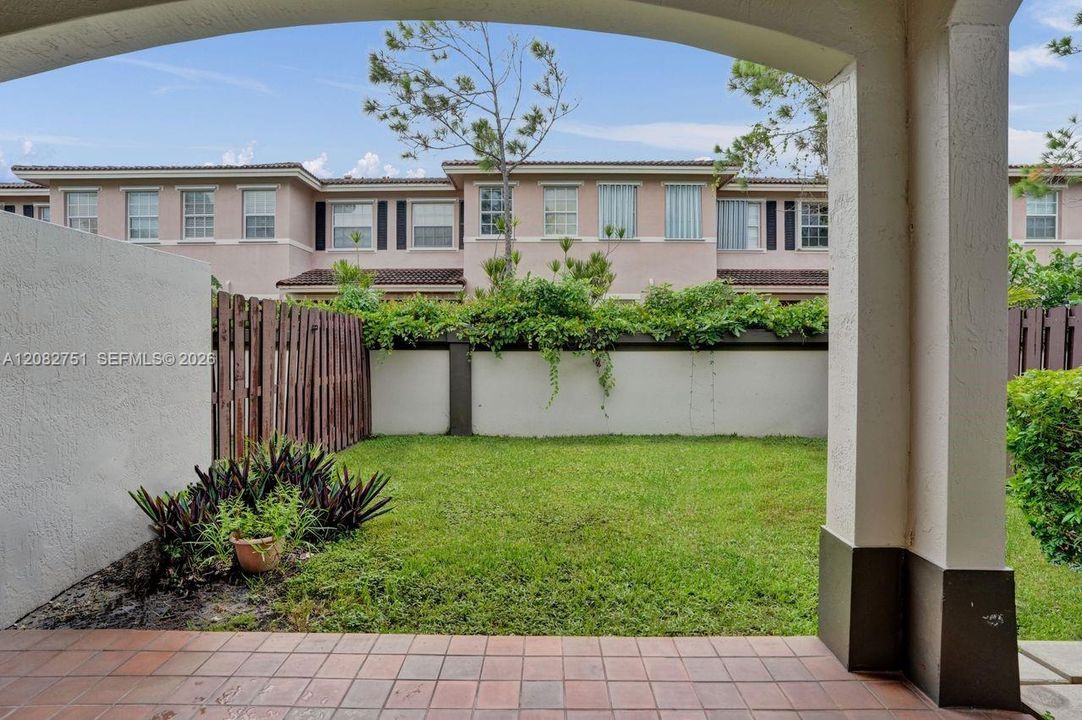 For Sale: $505,000 (3 beds, 2 baths, 1480 Square Feet)