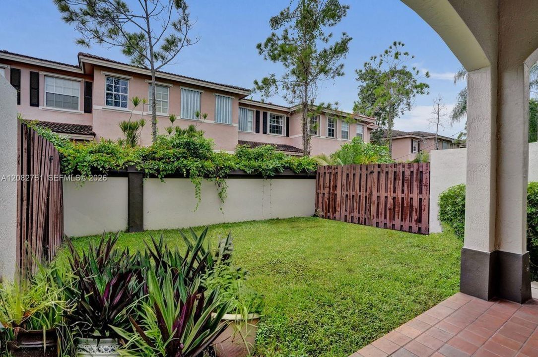 For Sale: $505,000 (3 beds, 2 baths, 1480 Square Feet)