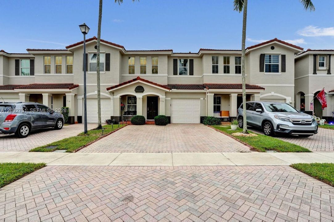 For Sale: $505,000 (3 beds, 2 baths, 1480 Square Feet)