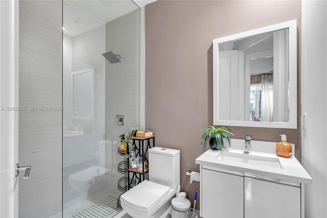 For Sale: $849,000 (4 beds, 3 baths, 1862 Square Feet)