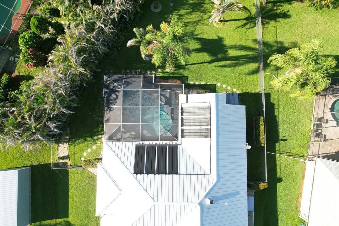 2021 METAL ROOF!