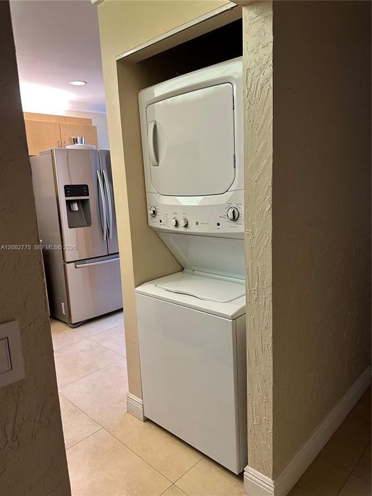 На продажу: $450,000 (3 спален, 2 ванн, 1268 Квадратных фут)