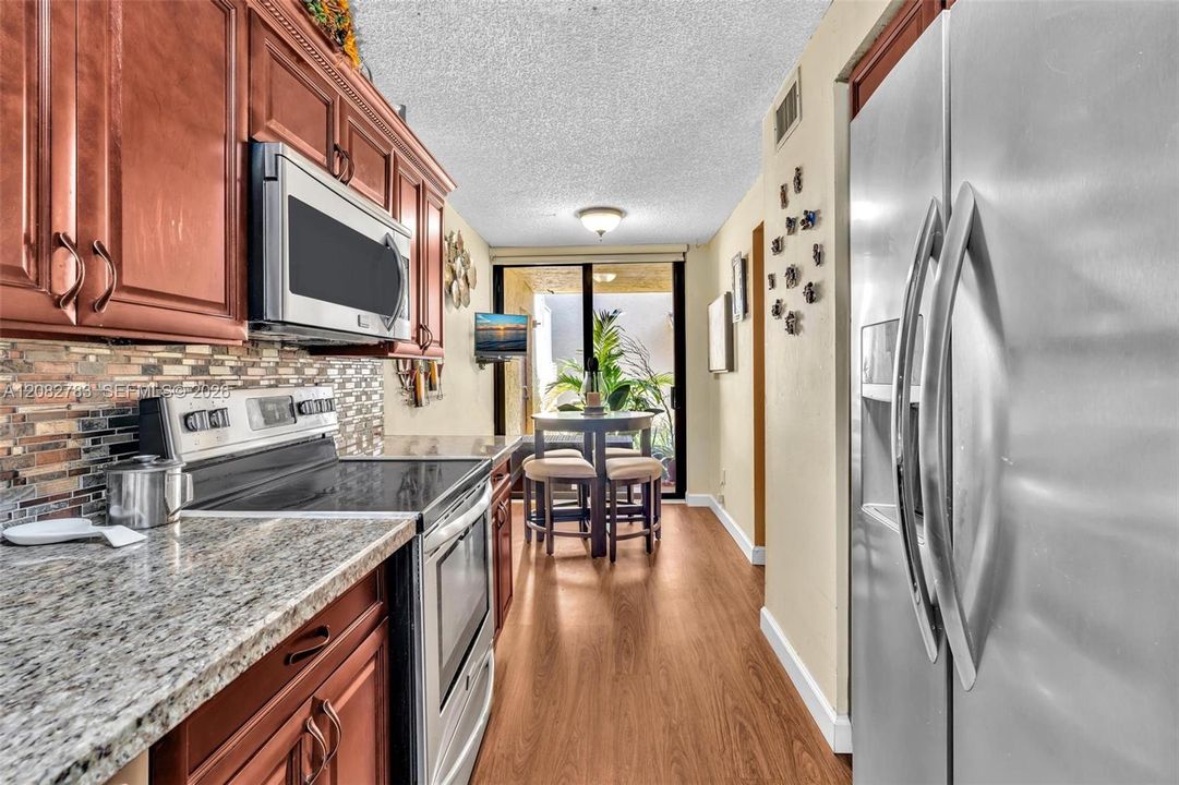 En Venta: $244,900 (2 camas, 2 baños, 1134 Pies cuadrados)