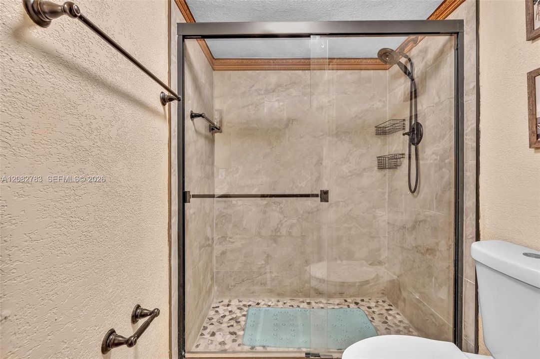 En Venta: $244,900 (2 camas, 2 baños, 1134 Pies cuadrados)