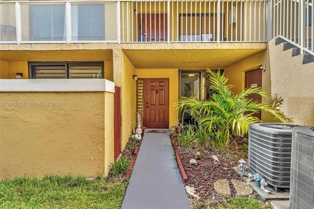 En Venta: $244,900 (2 camas, 2 baños, 1134 Pies cuadrados)