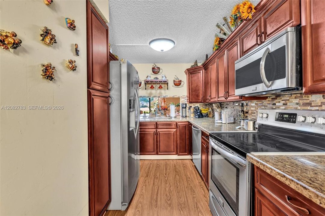 En Venta: $244,900 (2 camas, 2 baños, 1134 Pies cuadrados)