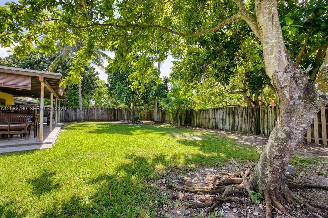 En Venta: $525,000 (4 camas, 2 baños, 1334 Pies cuadrados)